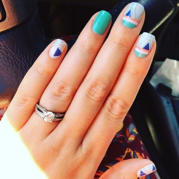 Jamberry Sail Away Nail Wraps - Picture 2 of 3